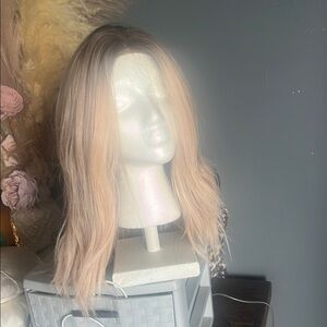 Stylish Blonde Wig for Women